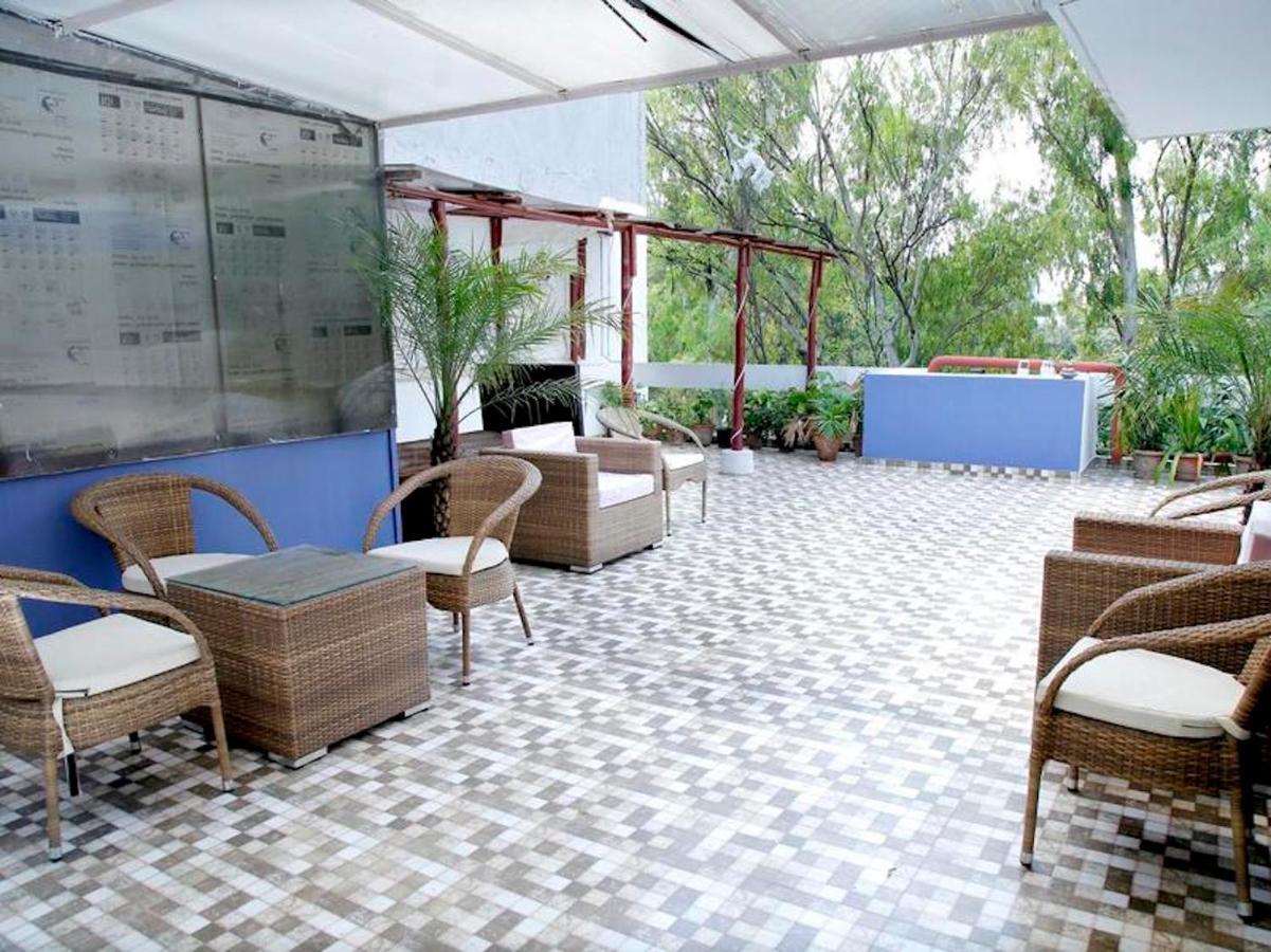 Maplewood Guest House, Neeti Bagh, New Delhiit Is A Boutiqu Guest House - Room 5 Eksteriør bilde