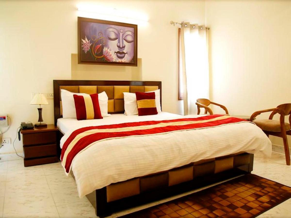 Maplewood Guest House, Neeti Bagh, New Delhiit Is A Boutiqu Guest House - Room 5 Eksteriør bilde